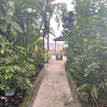 Catra Homestay Beach Apartments Candidasa Exterior foto